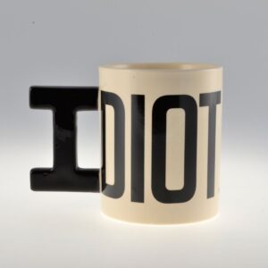 Caneca Alphamug Idiot